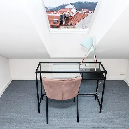 Spacious Luxury City Hall Apartman *